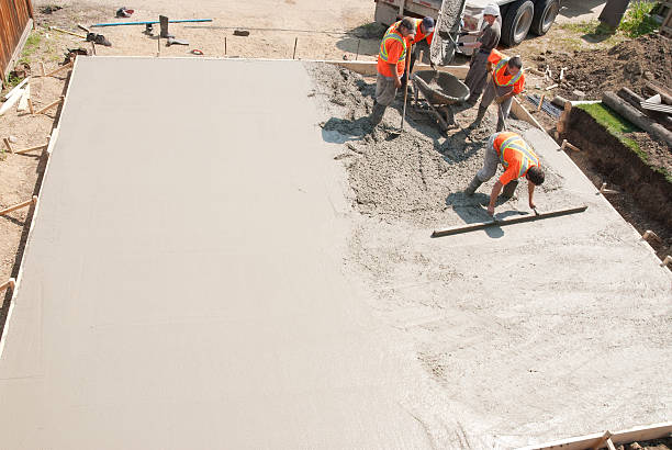  Brawley, CA Concrete contractor Pros